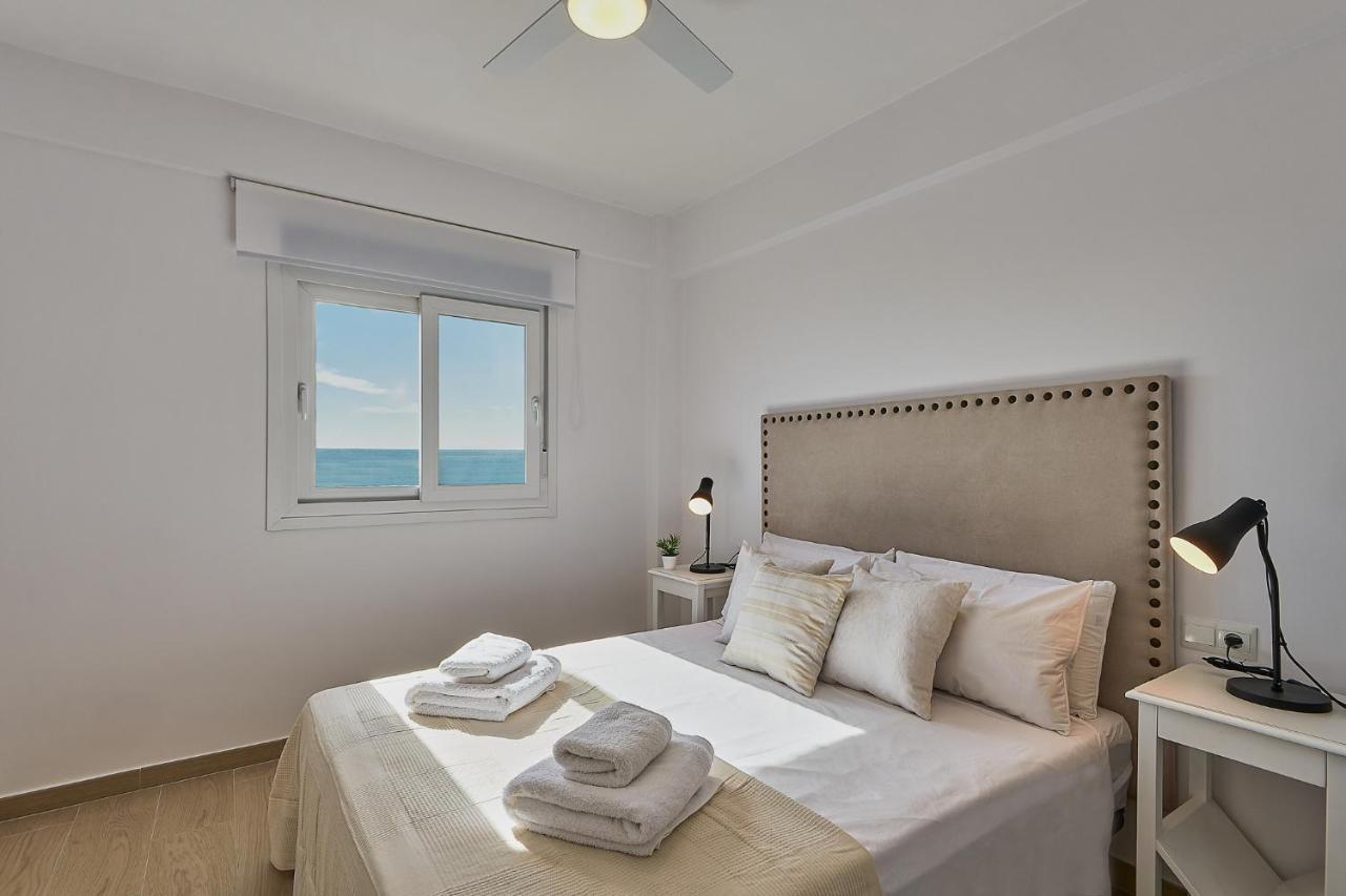 Sea Horizon Apartment Malaga Luaran gambar