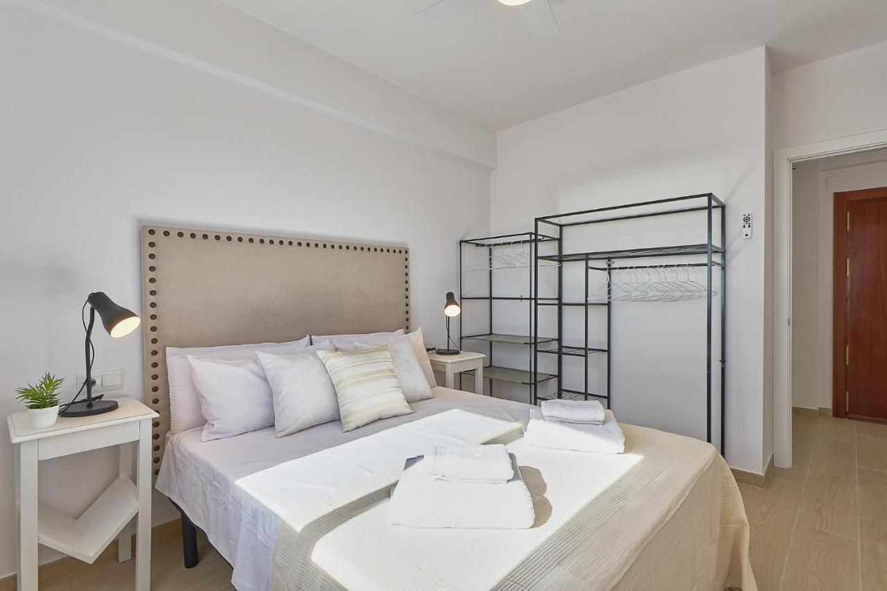 Sea Horizon Apartment Malaga Luaran gambar